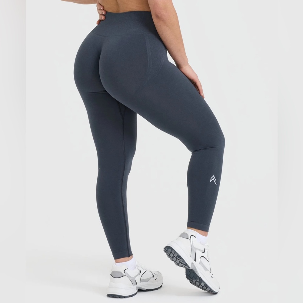Oner Active EFFORTLESS SEAMLESS LEGGINGS - Small